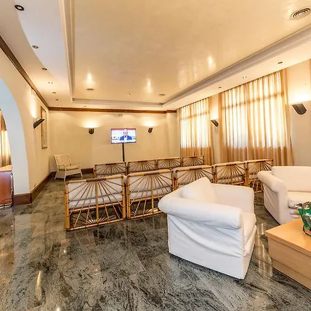Excelsior Hotel
