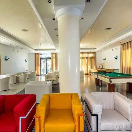 Excelsior Hotel
