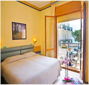 Excelsior Hotel 4*