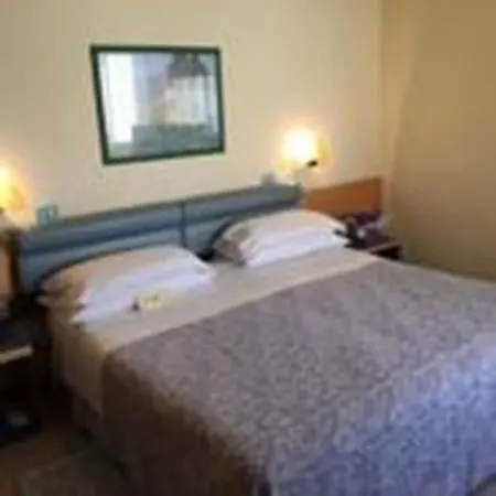 Excelsior 4* לידו די ג'סולו