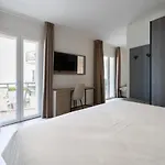 Excelsior Hotel
